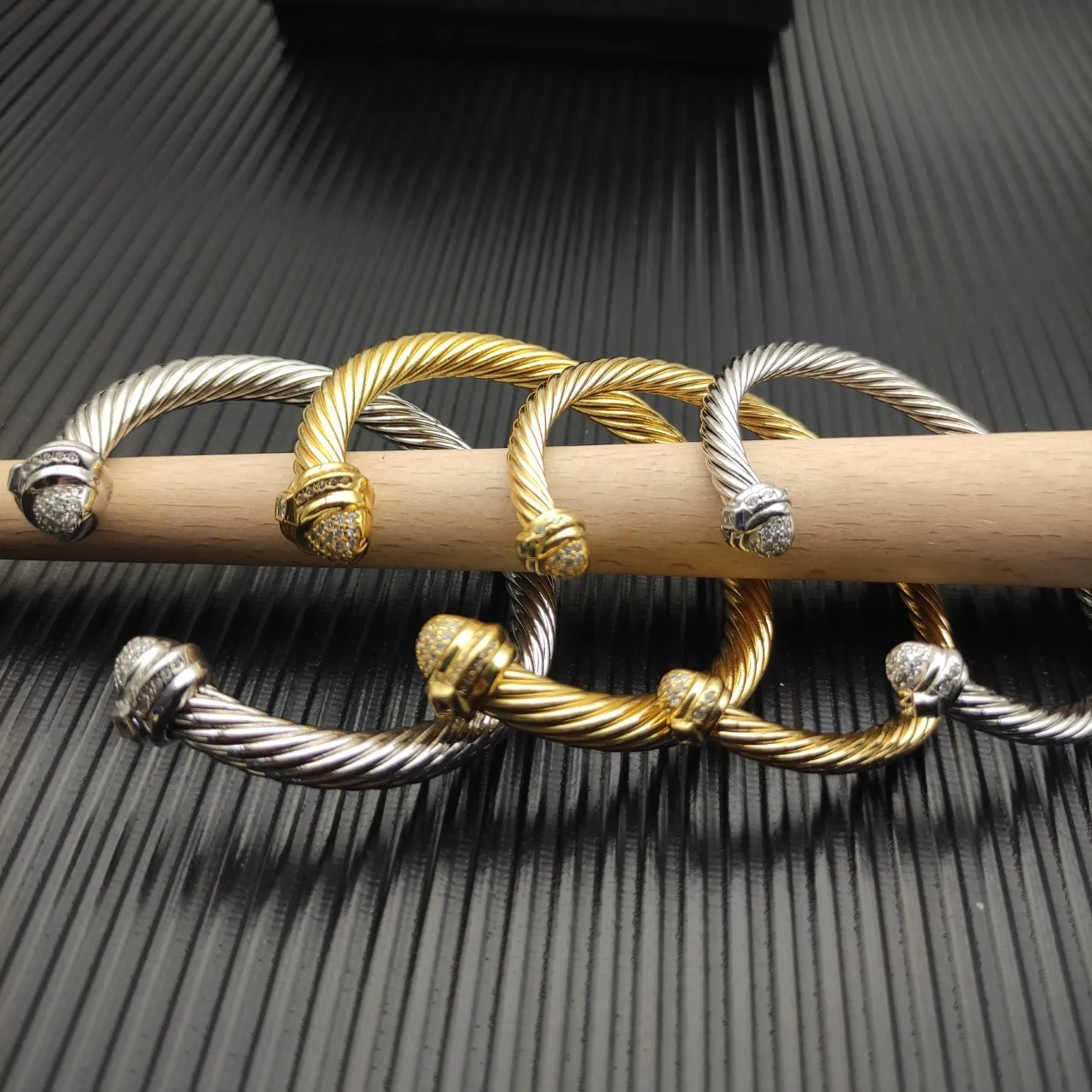 David Yurman Cable Classics Silver White Twisted Pavé Diamond Terminals Bracelet 2
