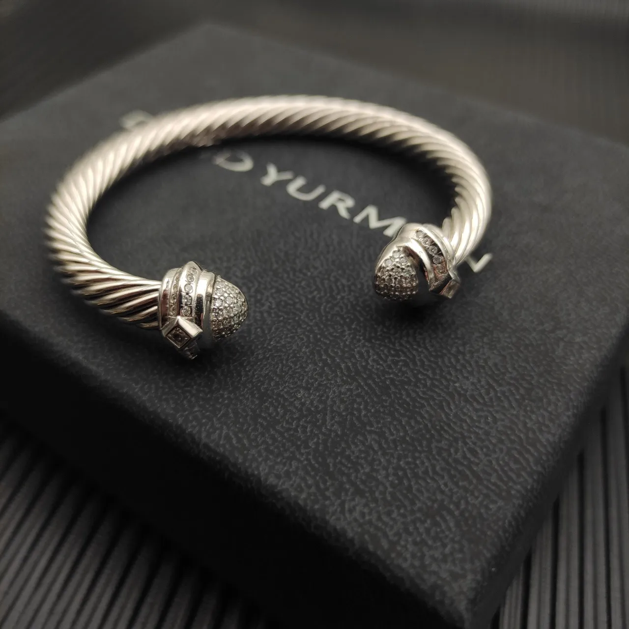 David Yurman Cable Classics Silver White Twisted Pavé Diamond Terminals Bracelet 7