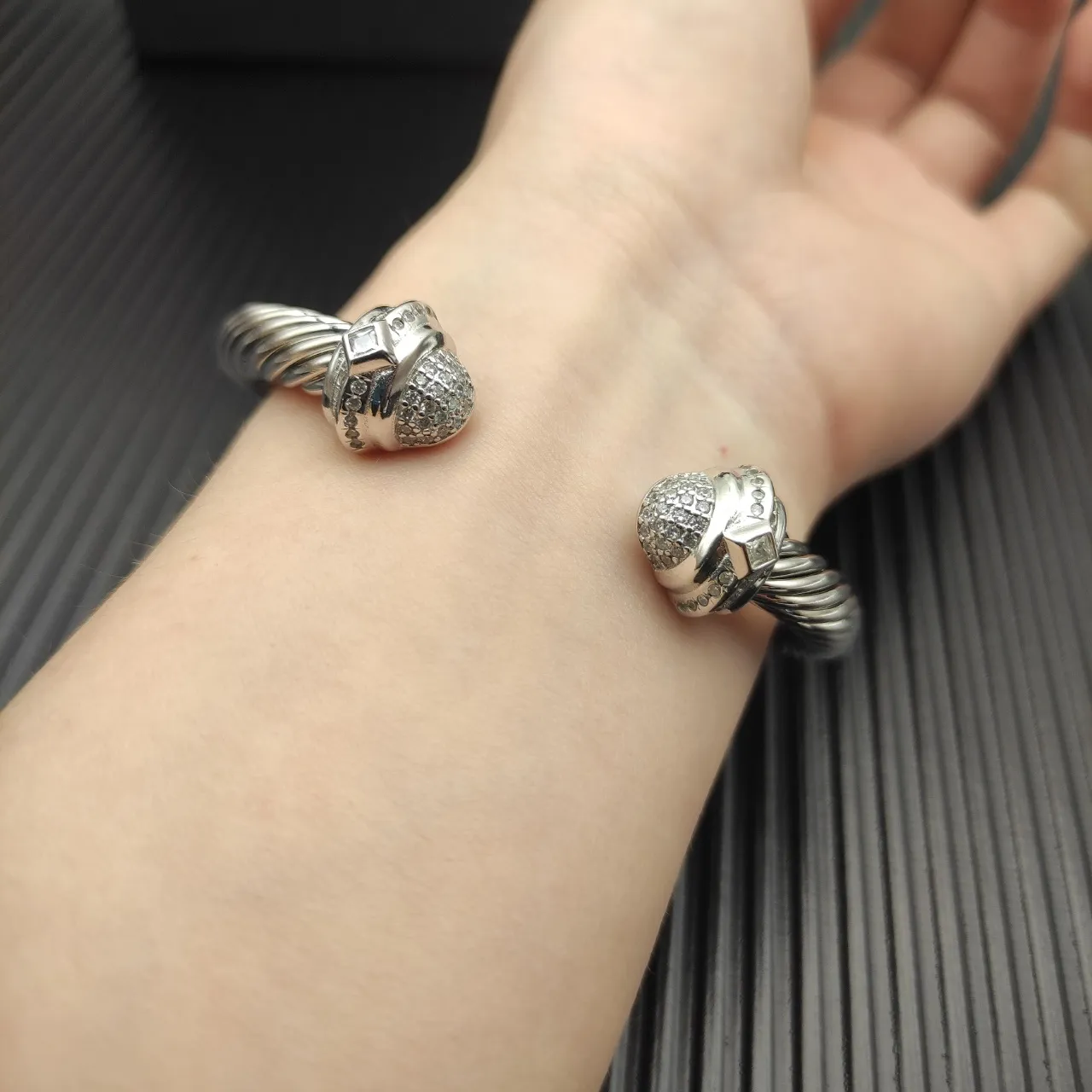 David Yurman Cable Classics Silver White Twisted Pavé Diamond Terminals Bracelet 9