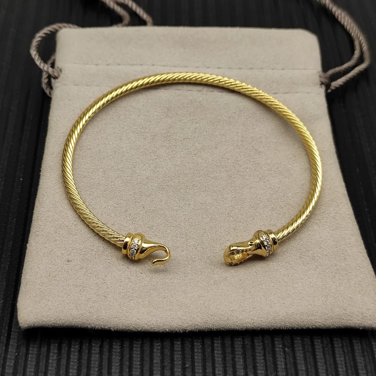 David Yurman Cable Classics Twisted Gold-Tone Pavé Diamond Clasp Bracelet 9