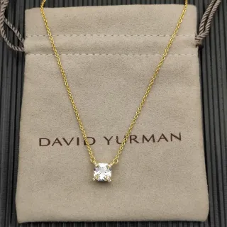 David Yurman सلسلة بيج ذهبية قطع مخدة حجر مركزي قلادة
