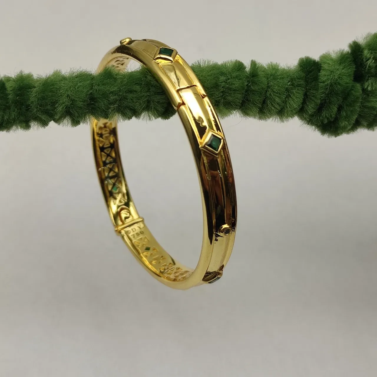 David Yurman Gold Openwork Gem-Set Hinged Bangle Bracelet 6