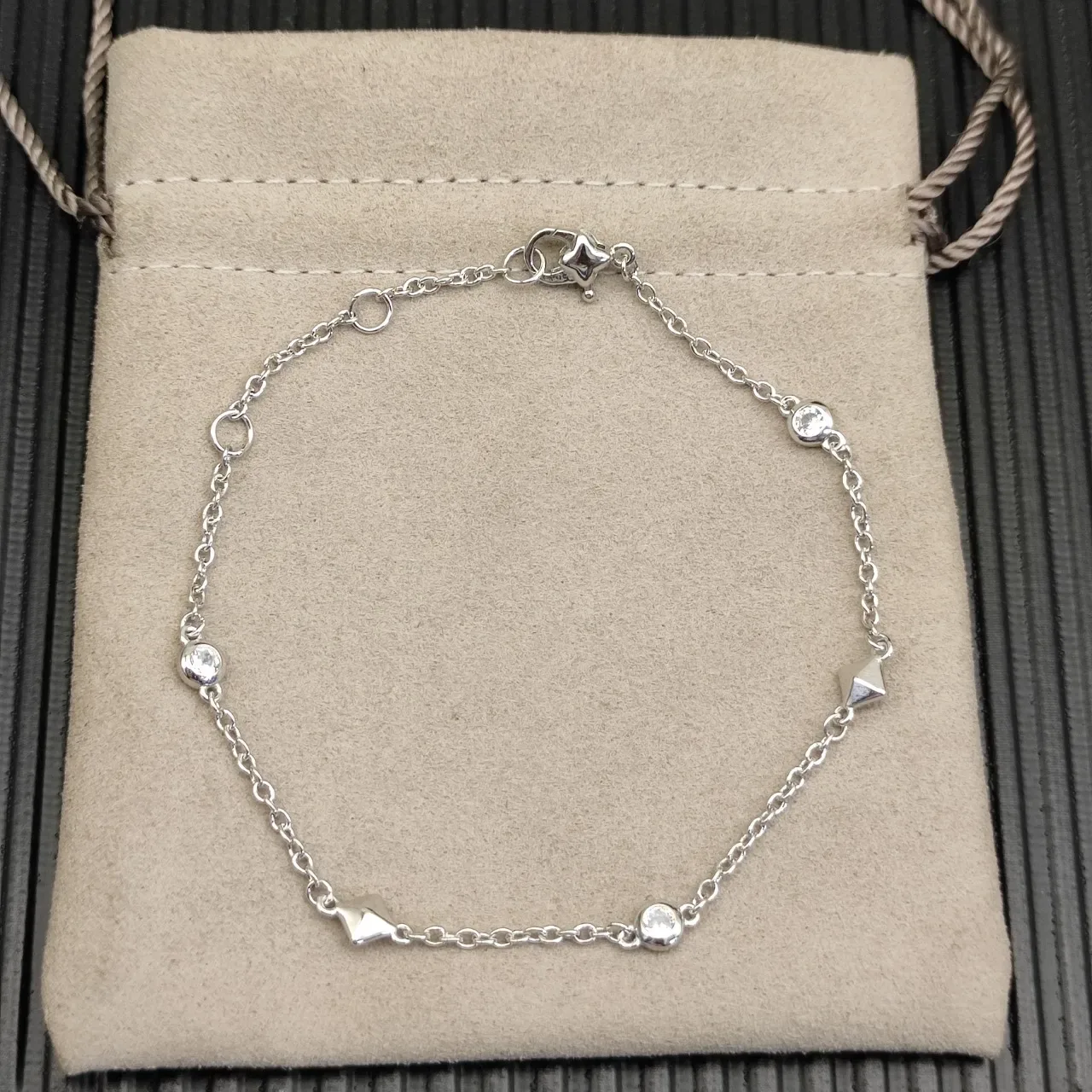 David Yurman Silver Fine Chain Bezel-Set Round Stones Bracelet 9