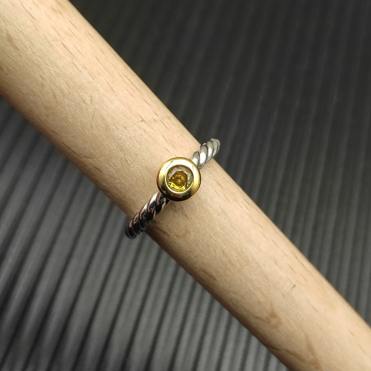 David Yurman Silver Gold Twisted Cable Band Single Bezel-Set Yellow Gemstone Ring 5