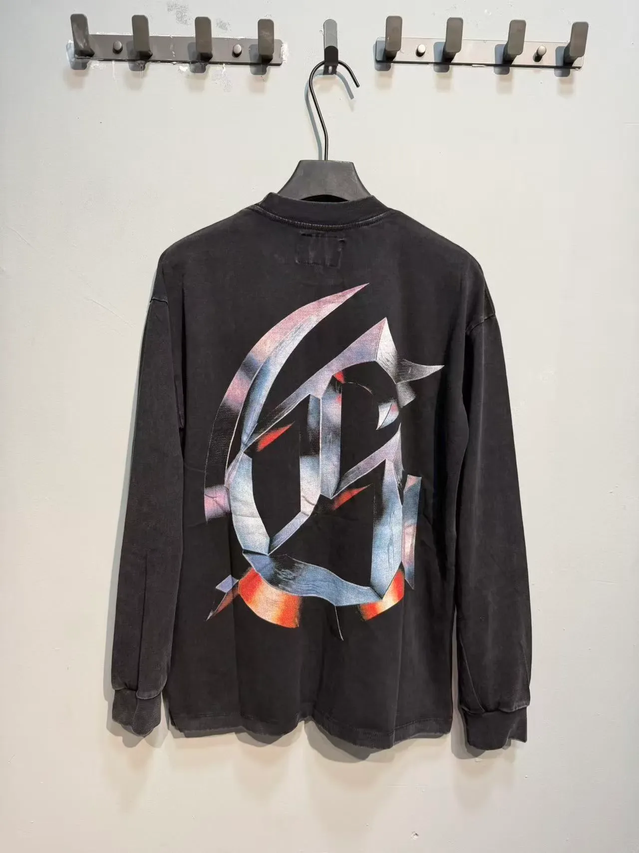 Distressed Acid-Wash Black Long-Sleeve Graphic T-Shirt 3
