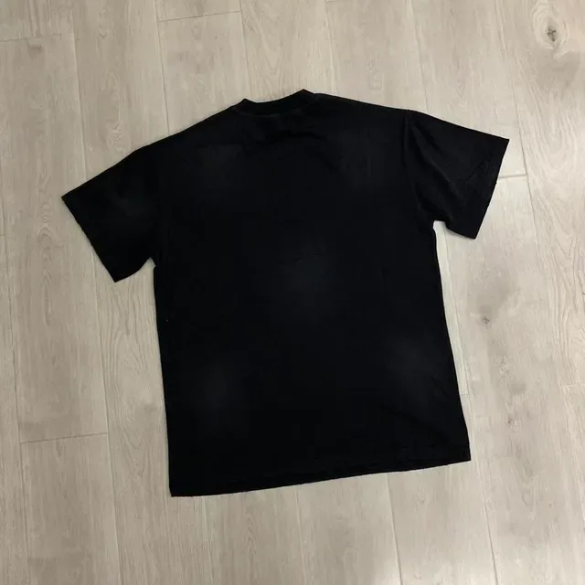 DUAA Graphic-Print Football Action T-Shirt 5