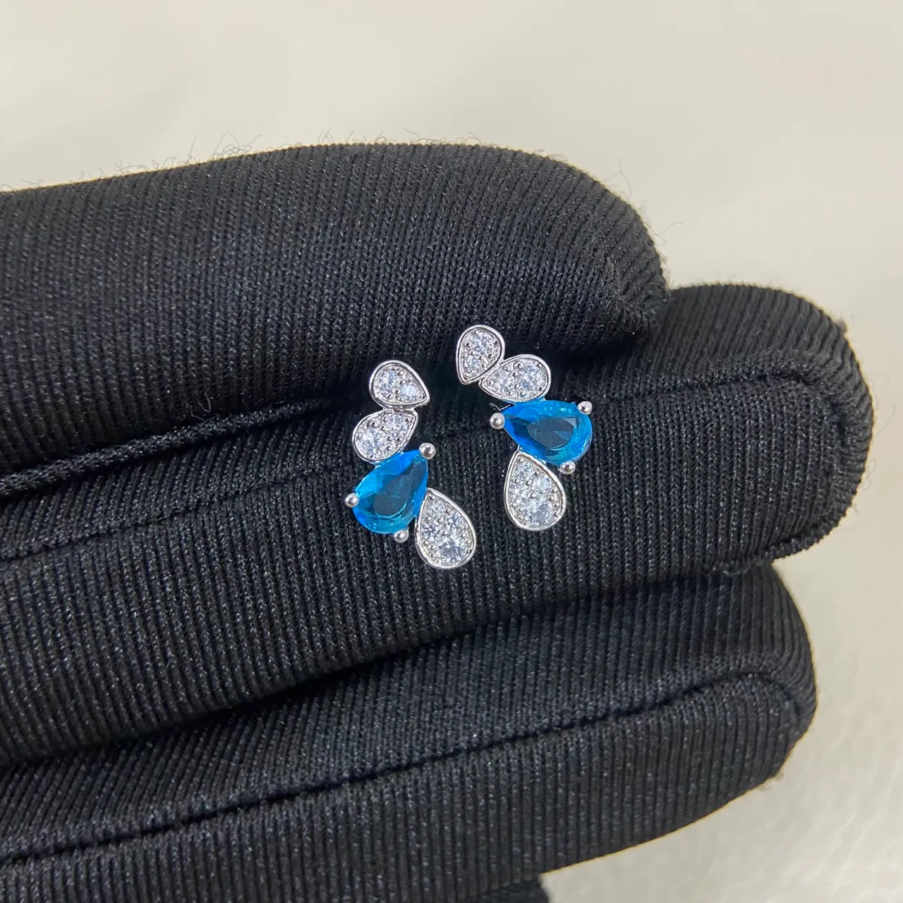 Dual-Tone Teardrop Blue Gemstone Pavé Cluster Stud Earrings 2