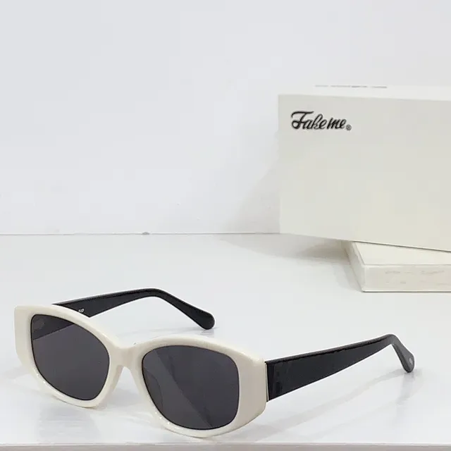 Fake me Glossy Black Angular Cat-Eye Sunglasses 9