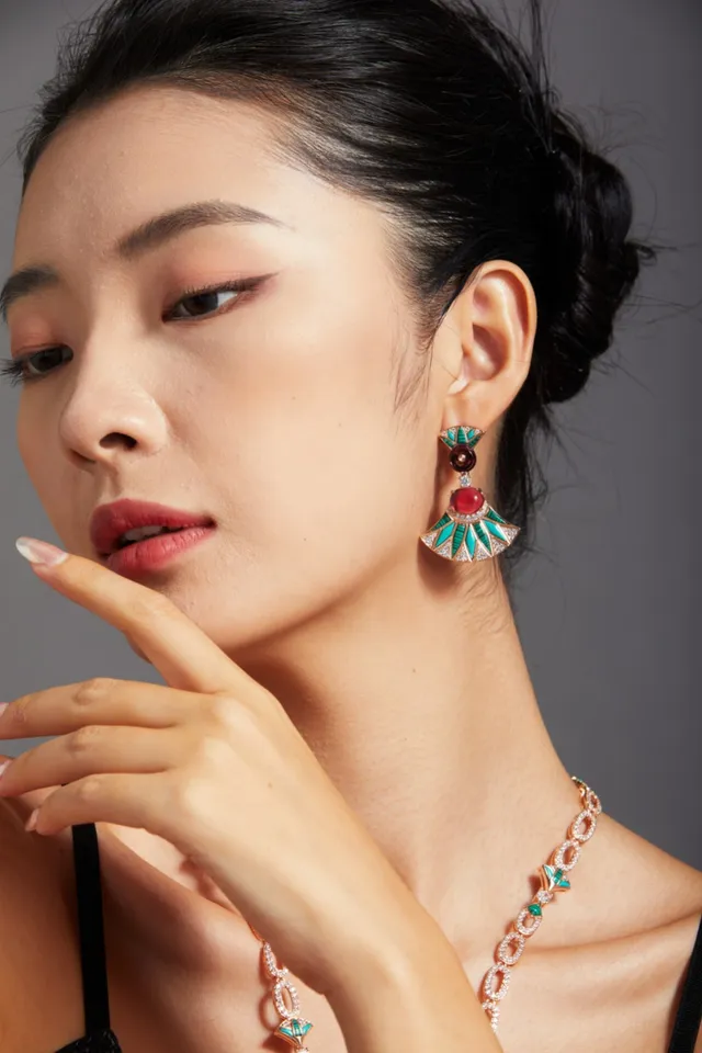 Fan-Shaped Enamel and Cabochon Drop Earrings 8