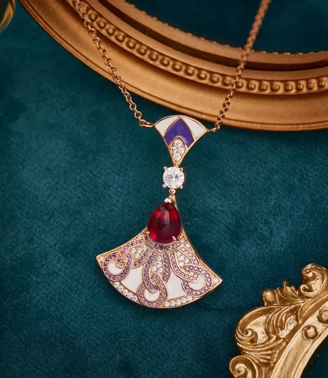 Fan-Shaped Enamel and Gemstone Pendant Necklace 2