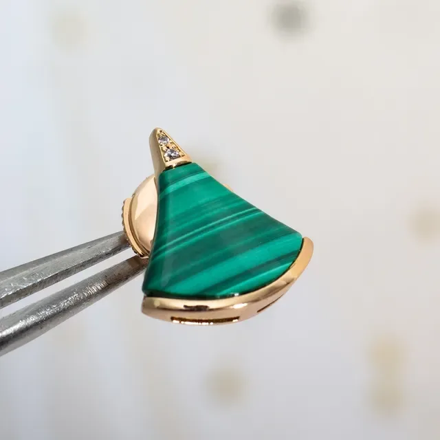 Fan-Shaped Malachite and Gold-Tone Stud Earrings 5