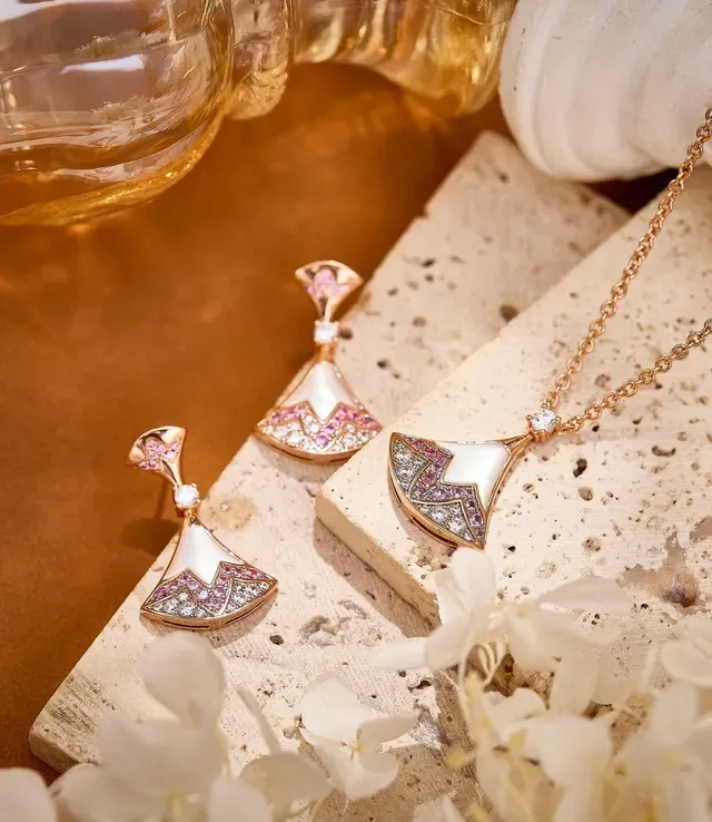 Fan-Shaped Mother-of-Pearl and Pink Sapphire Drop Earrings 7