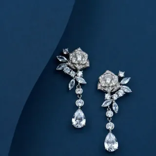 Floral Motif Teardrop Pendant Dangling Earrings