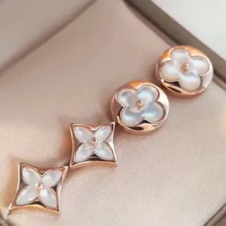 Floral Quatrefoil Mother-of-Pearl Inlay Rose Gold-Tone Stud Earrings