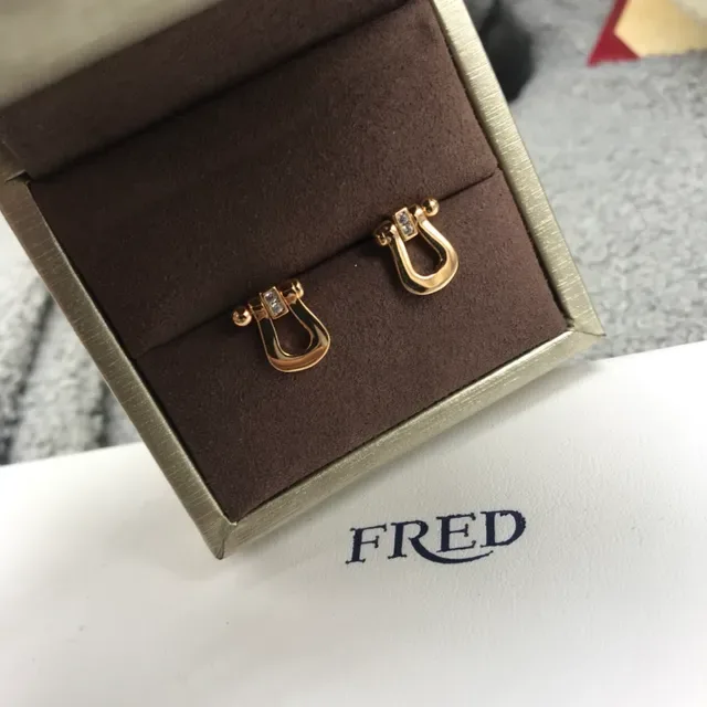 FRED Gold Silver U-Shaped Links Pavé-Set Stones Bracelet 4