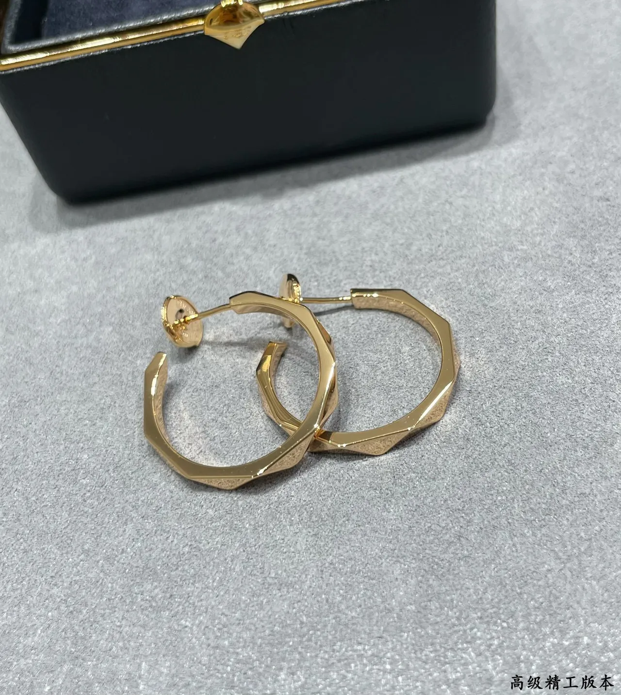 Geometric Faceted Multi-Bar Stud Earrings 7