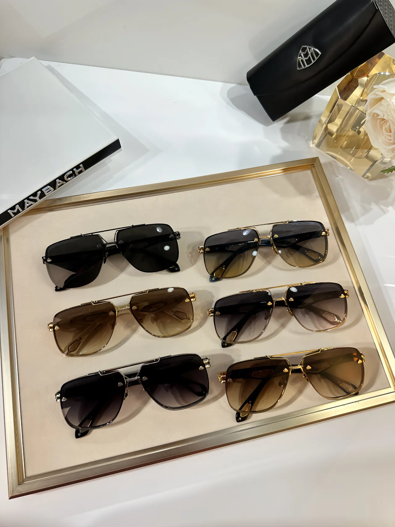 Gold Black Metal Frame Acetate Temples Sunglasses 3