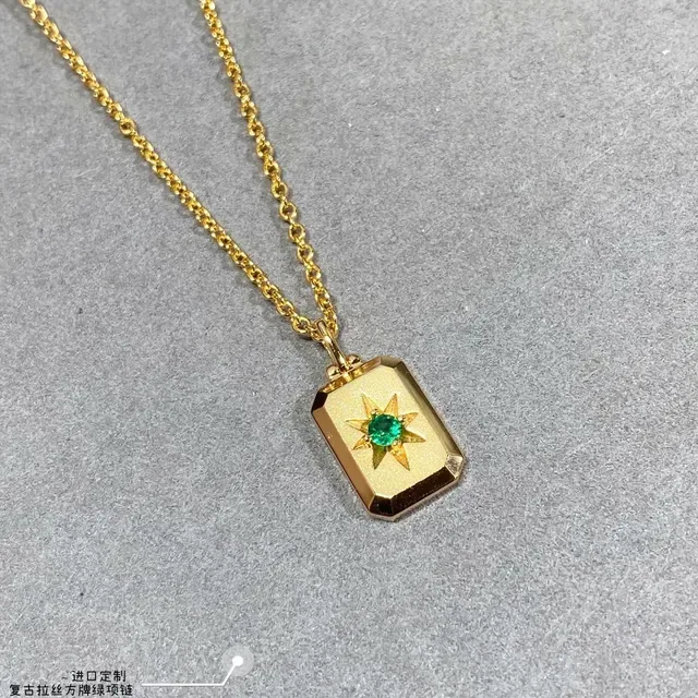 Gold Green Chain Gemstone Pendants Necklace 2