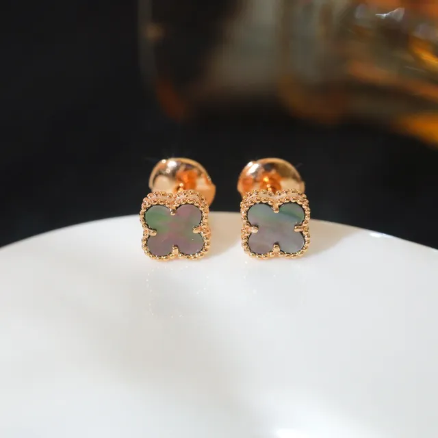 Gold Green Clover-Shaped Beaded Border Earrings 5