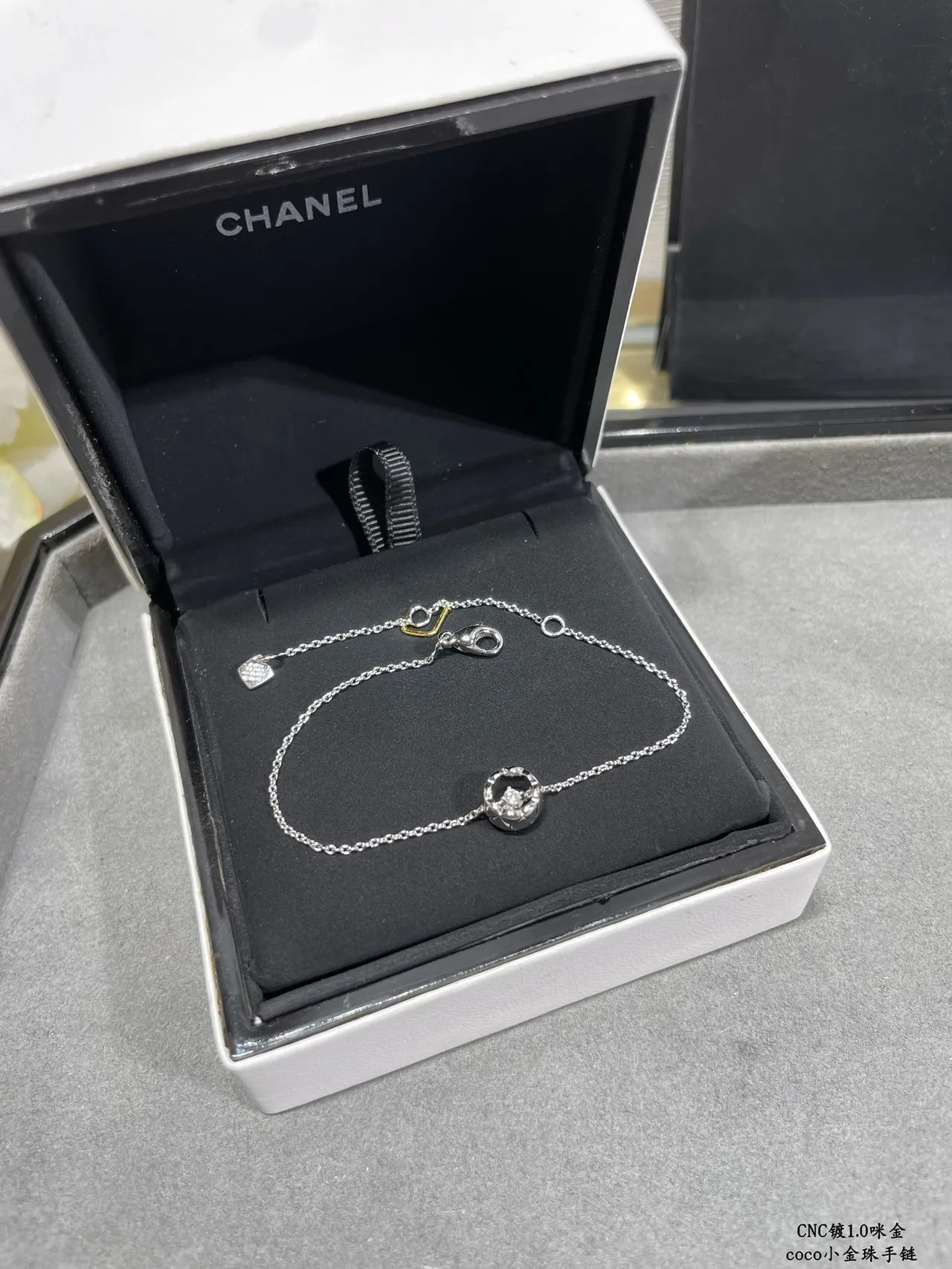 Gold Orange Thin Chain Round Pendant Bracelet 3
