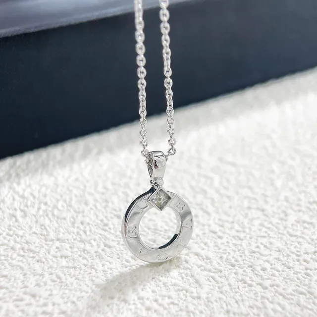 Gold Silver Circular Open-Ring Pendant Engraved Lettering Necklace 3