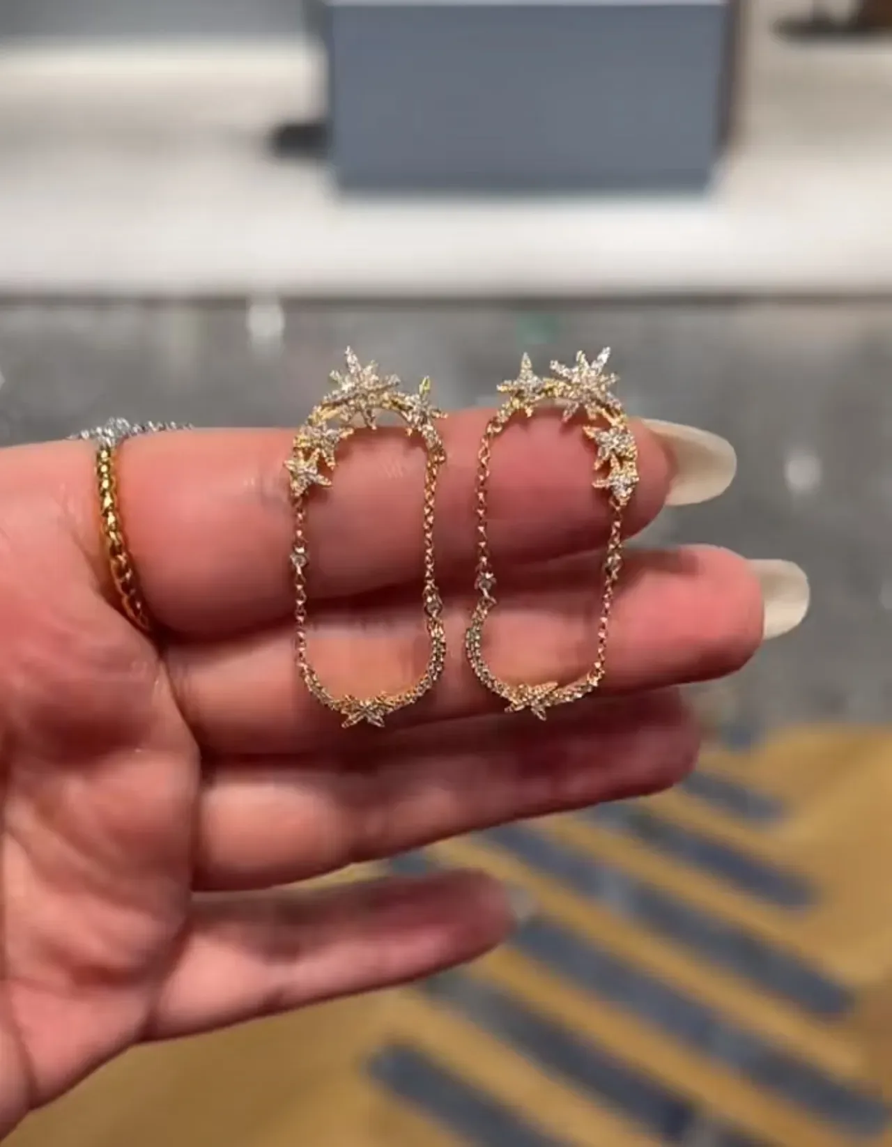 Gold Silver Crystal-Embellished Jewelry 3