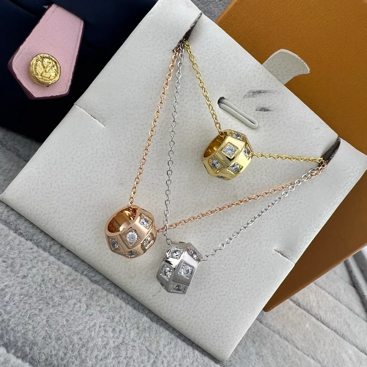Gold Silver Geometric Barrel Pendant Faceted Multi-Face Setting Necklace 7