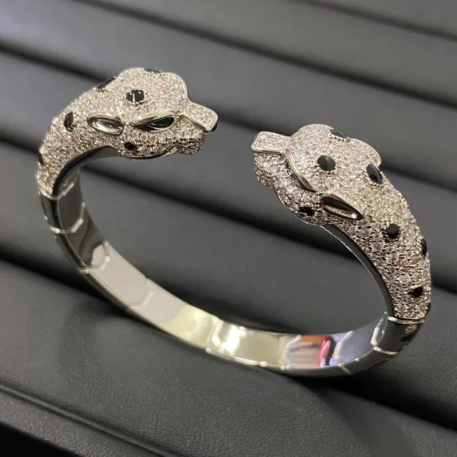 Gold Silver Pavé-Set Animal-Head Motif Bracelet 5