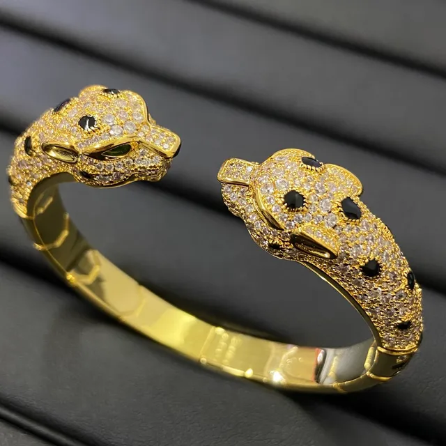 Gold Silver Pavé-Set Animal-Head Motif Bracelet 6