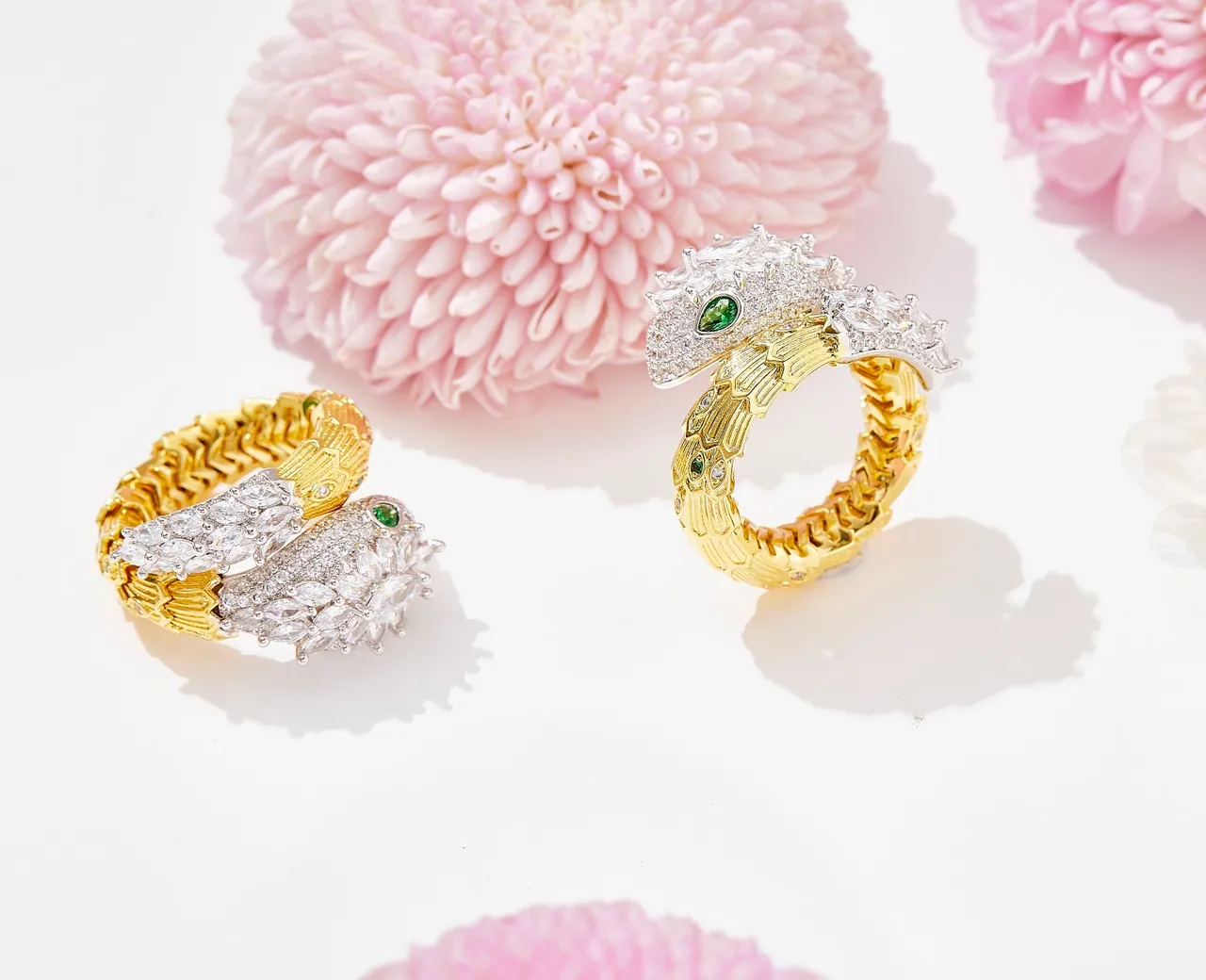 Gold Silver Sculptural Snake Motif Pavé-Set Clear Crystals Ring 5
