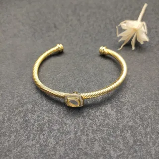 Pulsera de muñeca abierta de alambre retorcida de cuerda de oro y plata