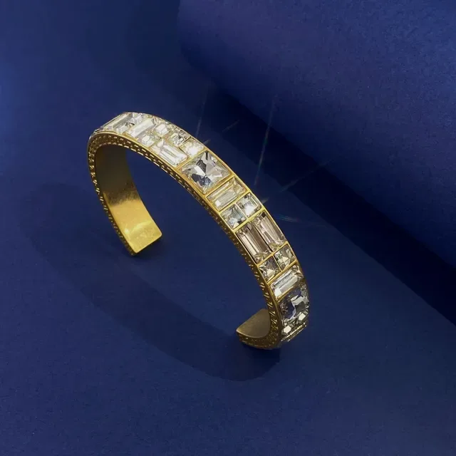 Bracelet de Cristal Doré à Canaux avec Baguette et Princess-Cut 3