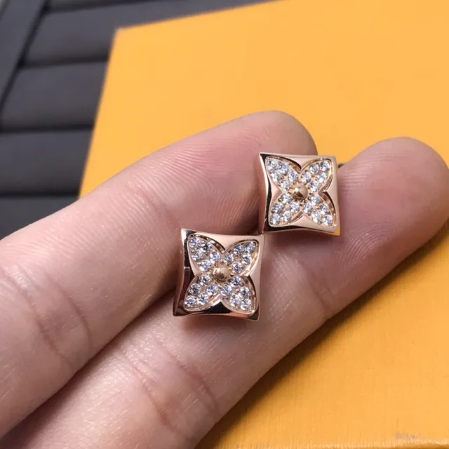 Gold-Tone Pavé Crystal Floral Quatrefoil Stud Earrings 3