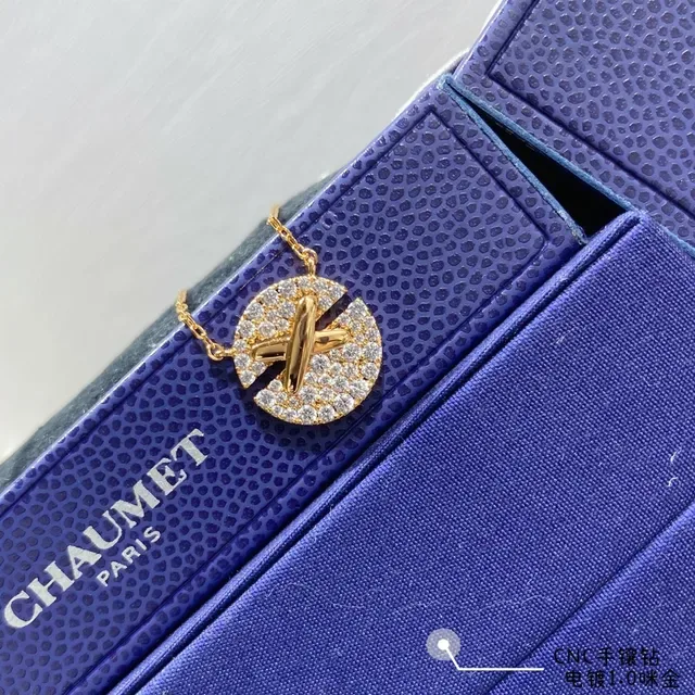 Gold-Tone Pavé X Motif Pendant Necklace 7