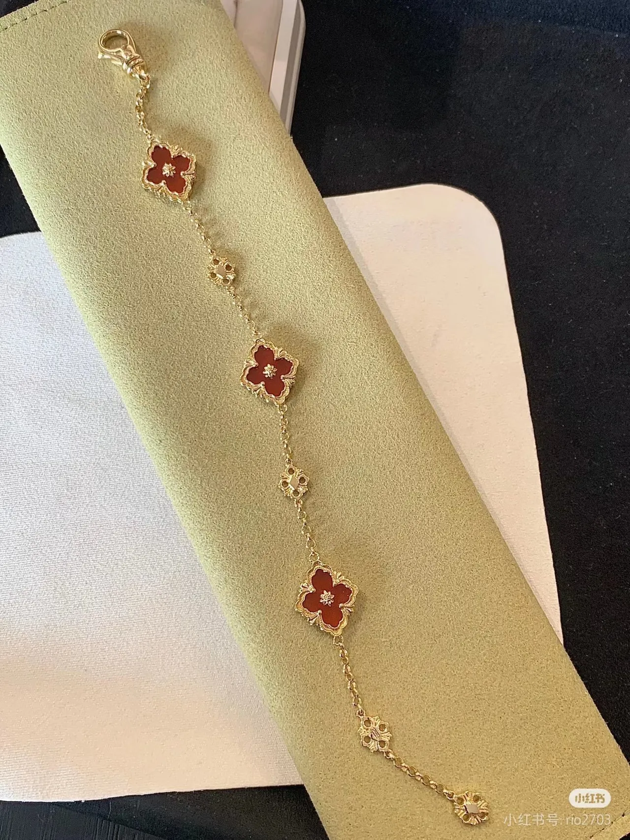 Gold-Tone Quatrefoil Floral Inlay Chain Bracelets 5