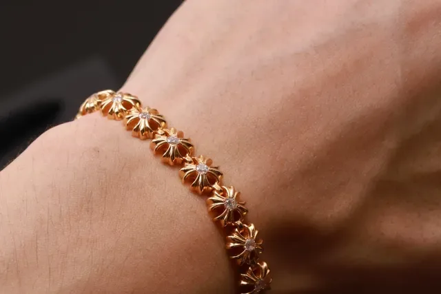 Gold Transparent Floral Motif Pave-Set Clear Stones Bracelet 3