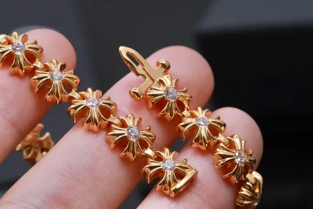 Gold Transparent Floral Motif Pave-Set Clear Stones Bracelet 5