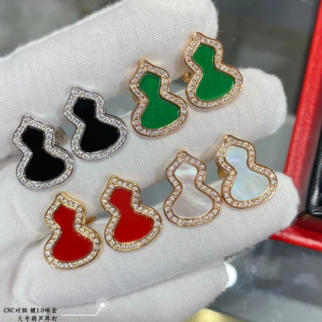 Gourd-Shaped Pavé Crystal Inlay Stud Earrings 2
