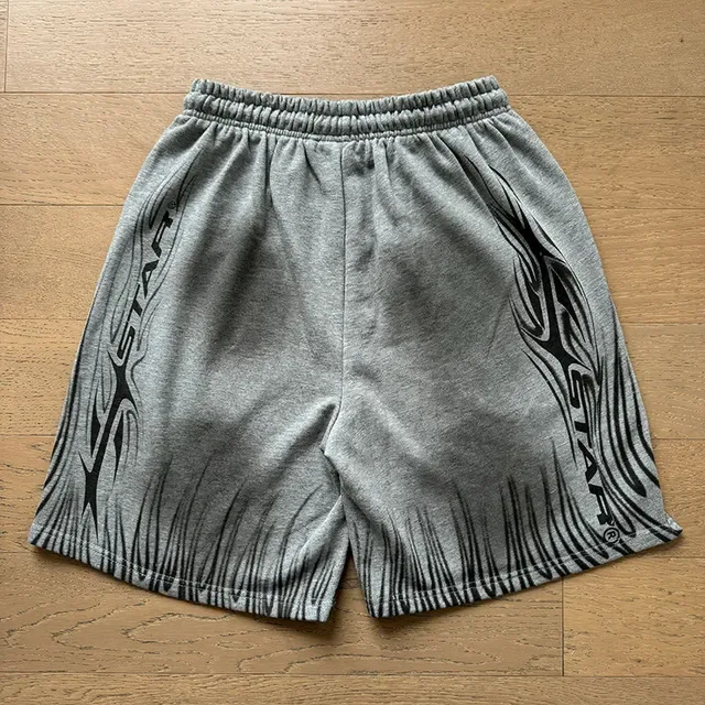 Graphic-Print Elastic-Waist Drawstring Shorts 21