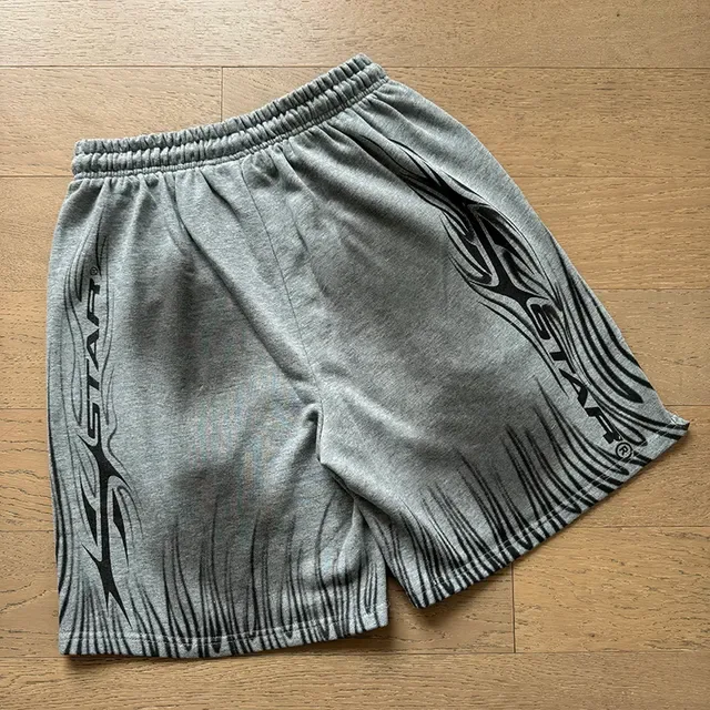 Graphic-Print Elastic-Waist Drawstring Shorts 22