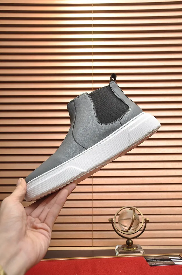 Gray Black Leather Upper Elastic Side Panel Chelsea Boots 6