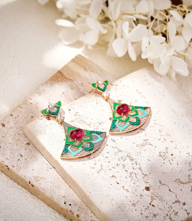 Green Pink Fan-Shaped Enamel-Inlaid Earrings 2