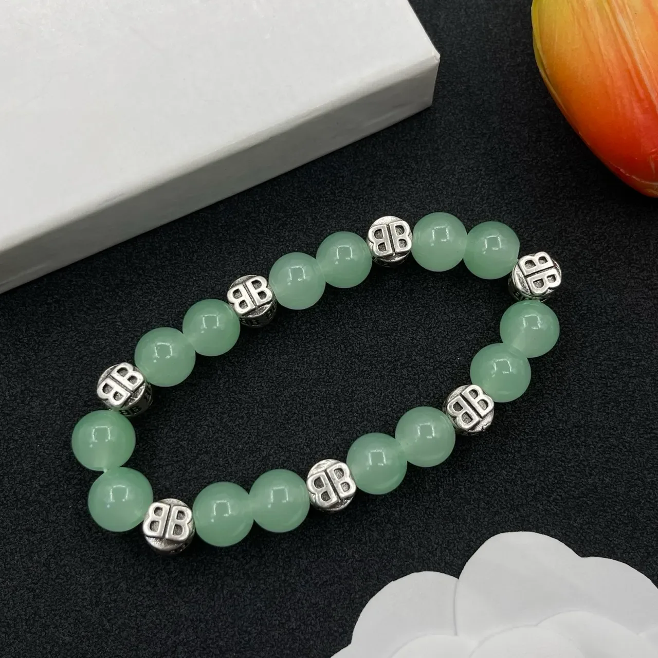 Green Stone and Silver-Tone Beaded Bracelet 6