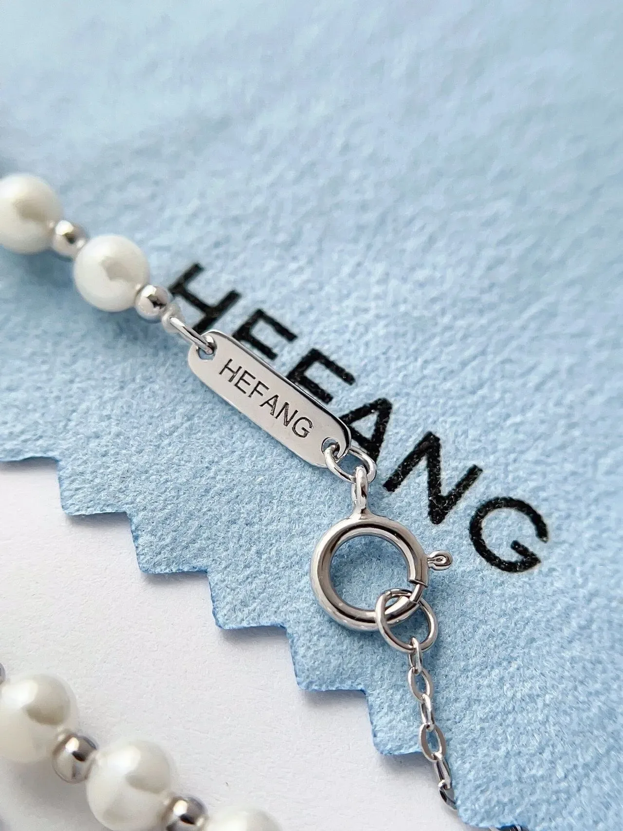 HEFANG Blue Silver Pearl Strand Bow-Shaped Pendant Necklace 3