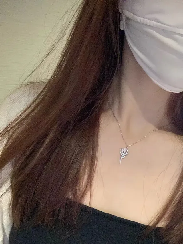 HEFANG Pavé Crystal Rose Pendant Necklace 5