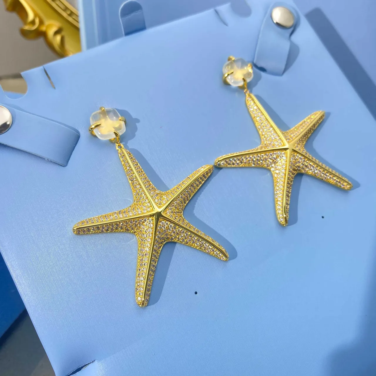 HEFANG Starfish Pavé-Crystal Gold-Tone Earrings 7