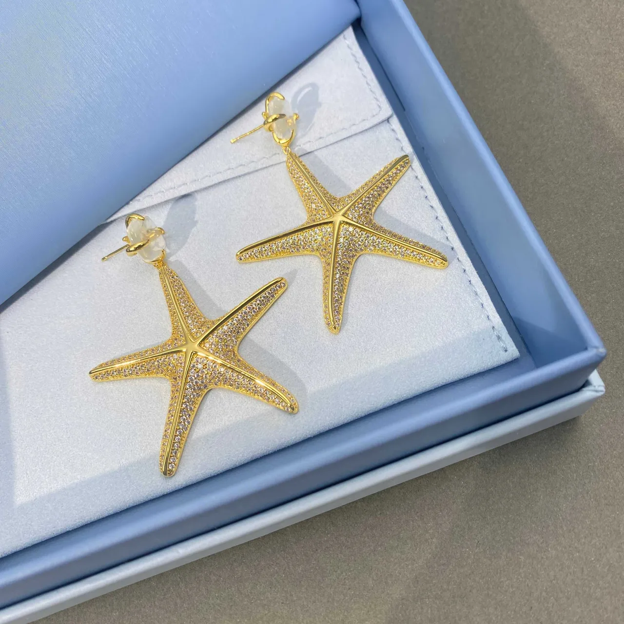 HEFANG Starfish Pavé-Crystal Gold-Tone Earrings 8