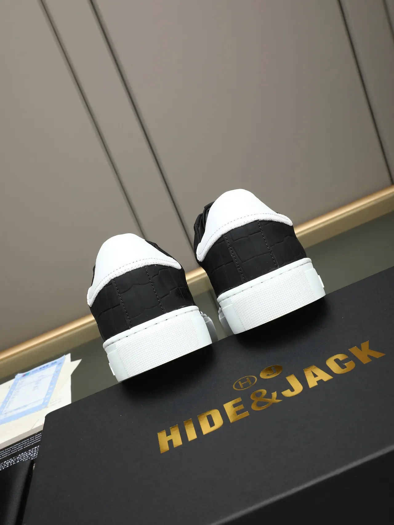 HIDE&JACK Croc-Embossed Black and White Lifestyle Sneaker 3