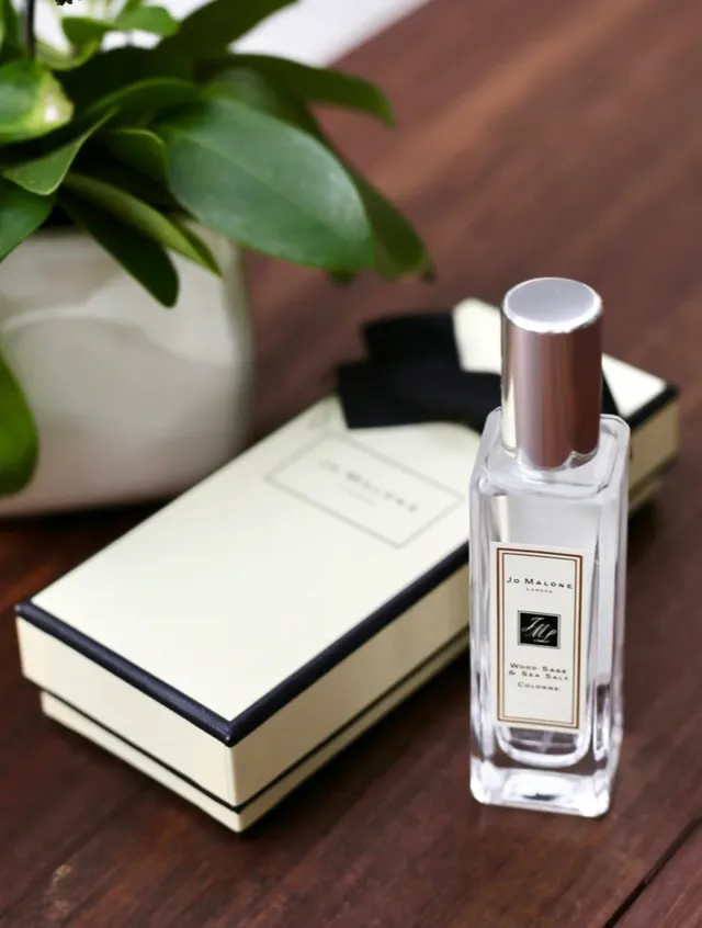 Jo Malone London Wood Sage & Sea Salt Transparent Silver Rectangular Clear Glass Bottle Spray Cap Perfume 6