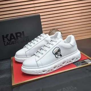 Karl Lagerfeld Sneakers Lifestyle con Upper de Cuero Blanco y Suela Escultórica Geométrica